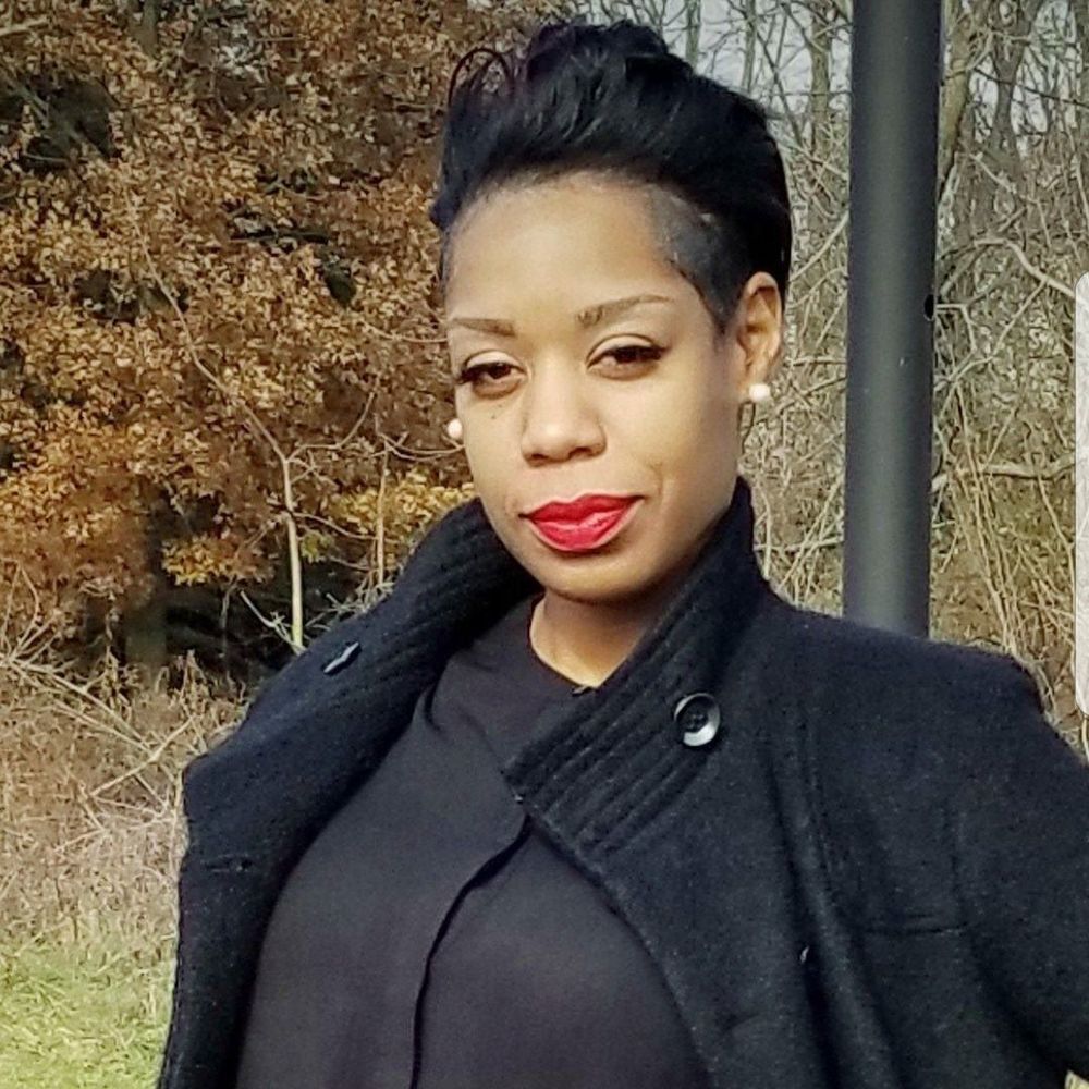 Meet your Posher, Brittney